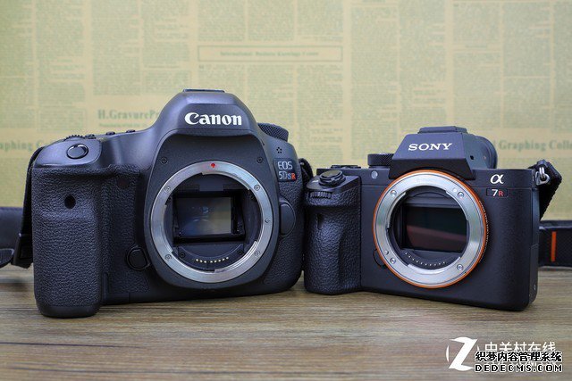 صĶԾ 5DS R VS A7RII 