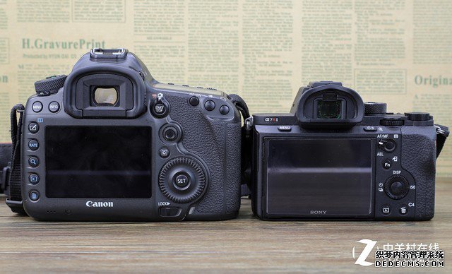 صĶԾ 5DS R VS A7RII 